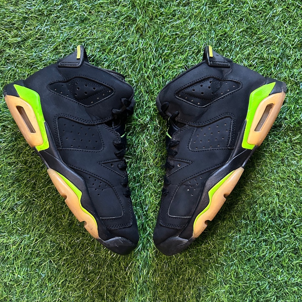 Air Jordan 6 Retro Electric Green GS Size 6.5Y Black Green CT8529-003 No Box